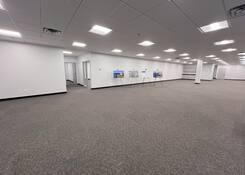 
                                	        Oakview Business Center I: Suite 300/400 - Office Improvements
                                    